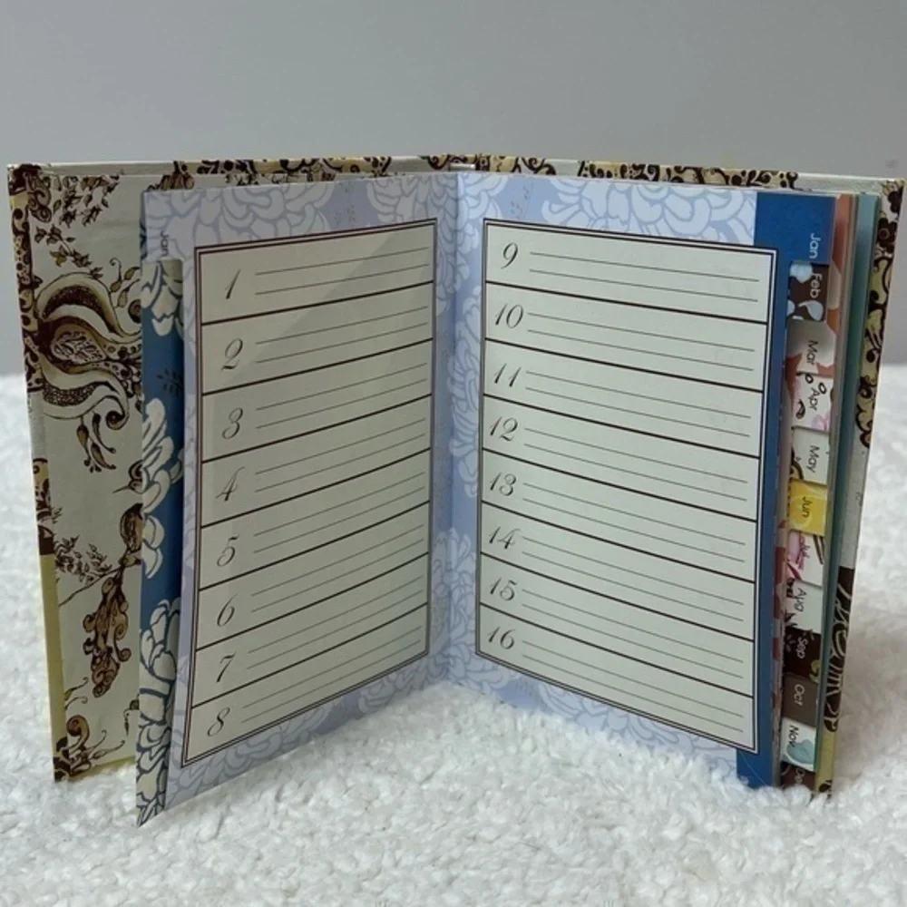 ☀️2/$14☀️C.R. Gibson “Garden Collage” Date Book